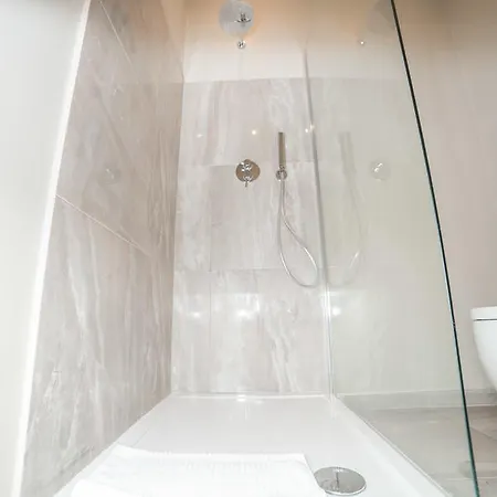 Trevi Portrait Bed & Breakfast